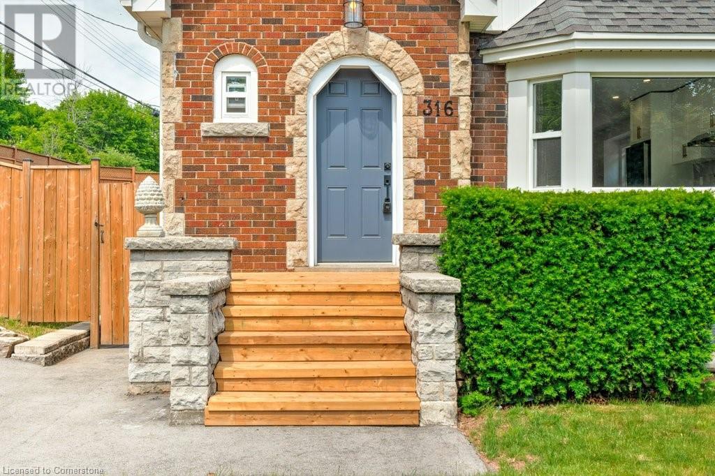 Property at 316 HOUGHTON Avenue S image 4