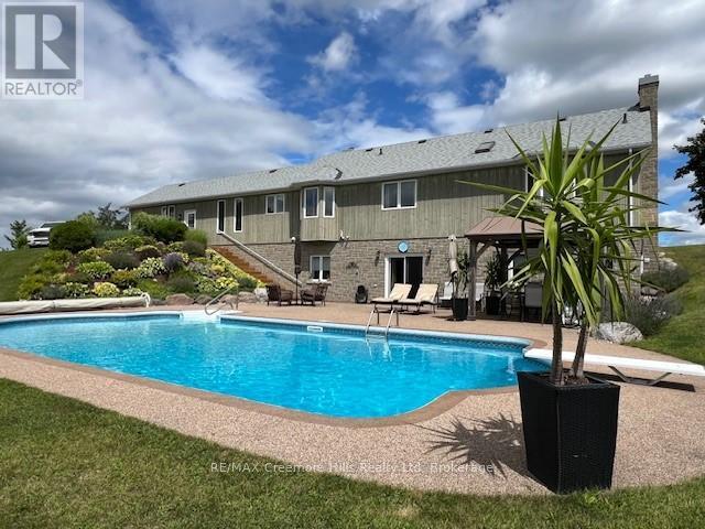 2332 CENTRE LINE ROAD, Clearview, Ontario