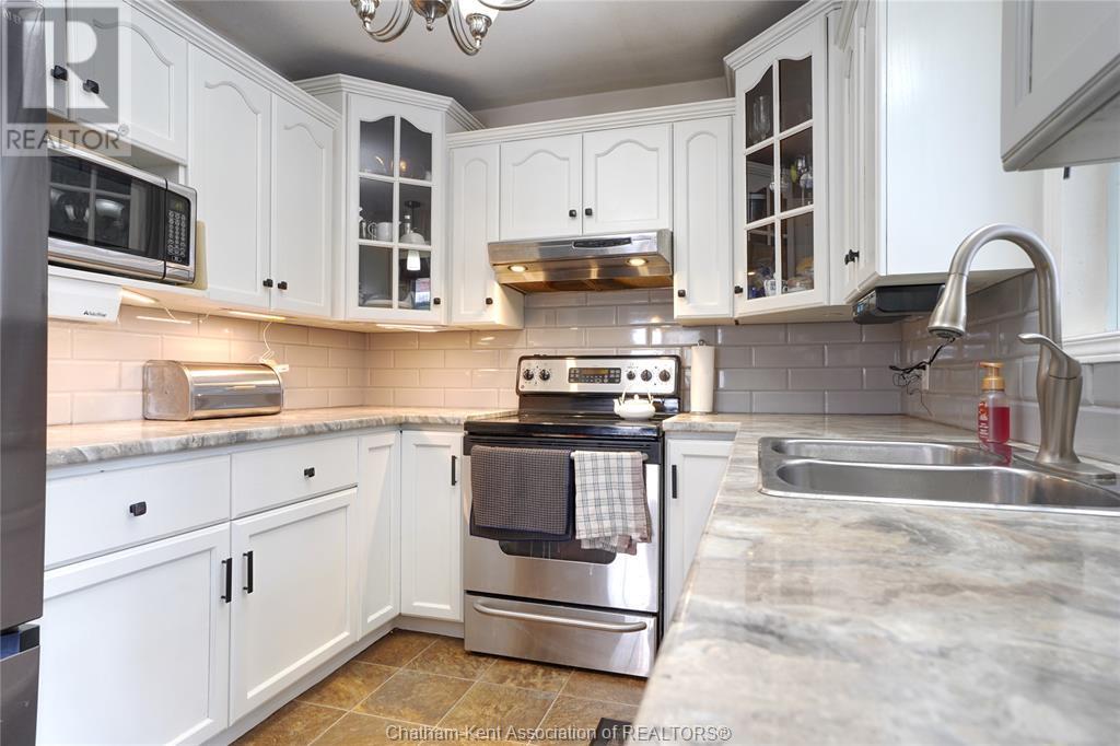 59 Blossom Place, Chatham, Ontario  N7L 5L4 - Photo 7 - 25015605