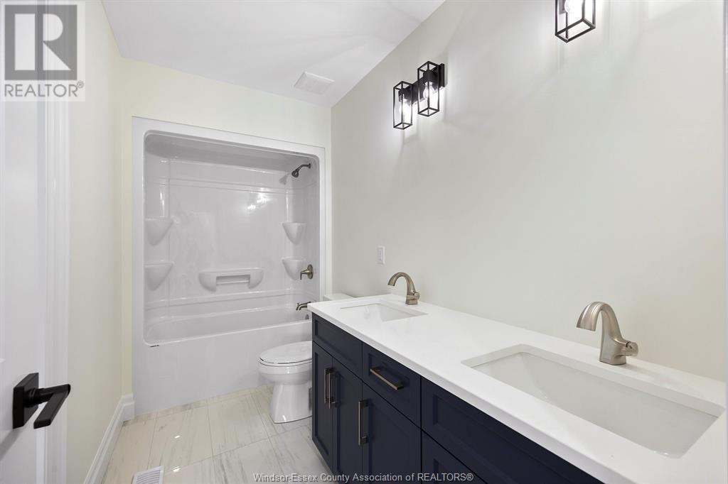 593 Orchards Crescent, Windsor, Ontario  N9E 0B3 - Photo 19 - 25015661