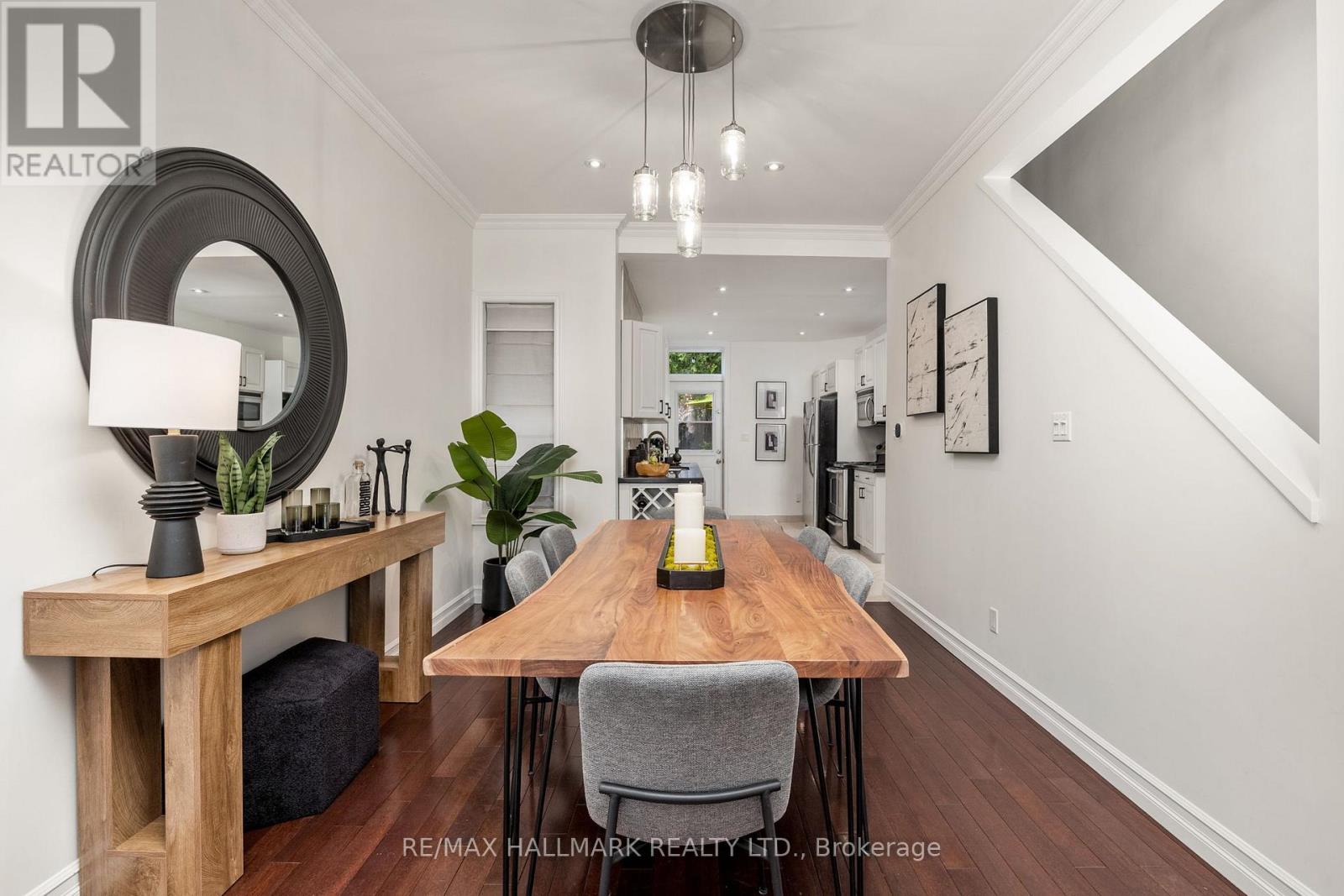 Property at 48 ALLEN AVENUE image 5