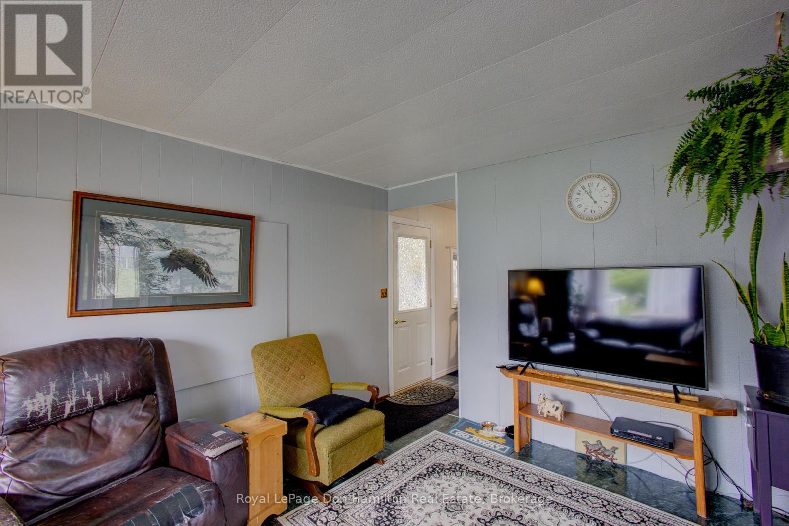 8 - 450 Tremaine Avenue S, North Perth, Ontario  N4W 3G9 - Photo 10 - X12234797