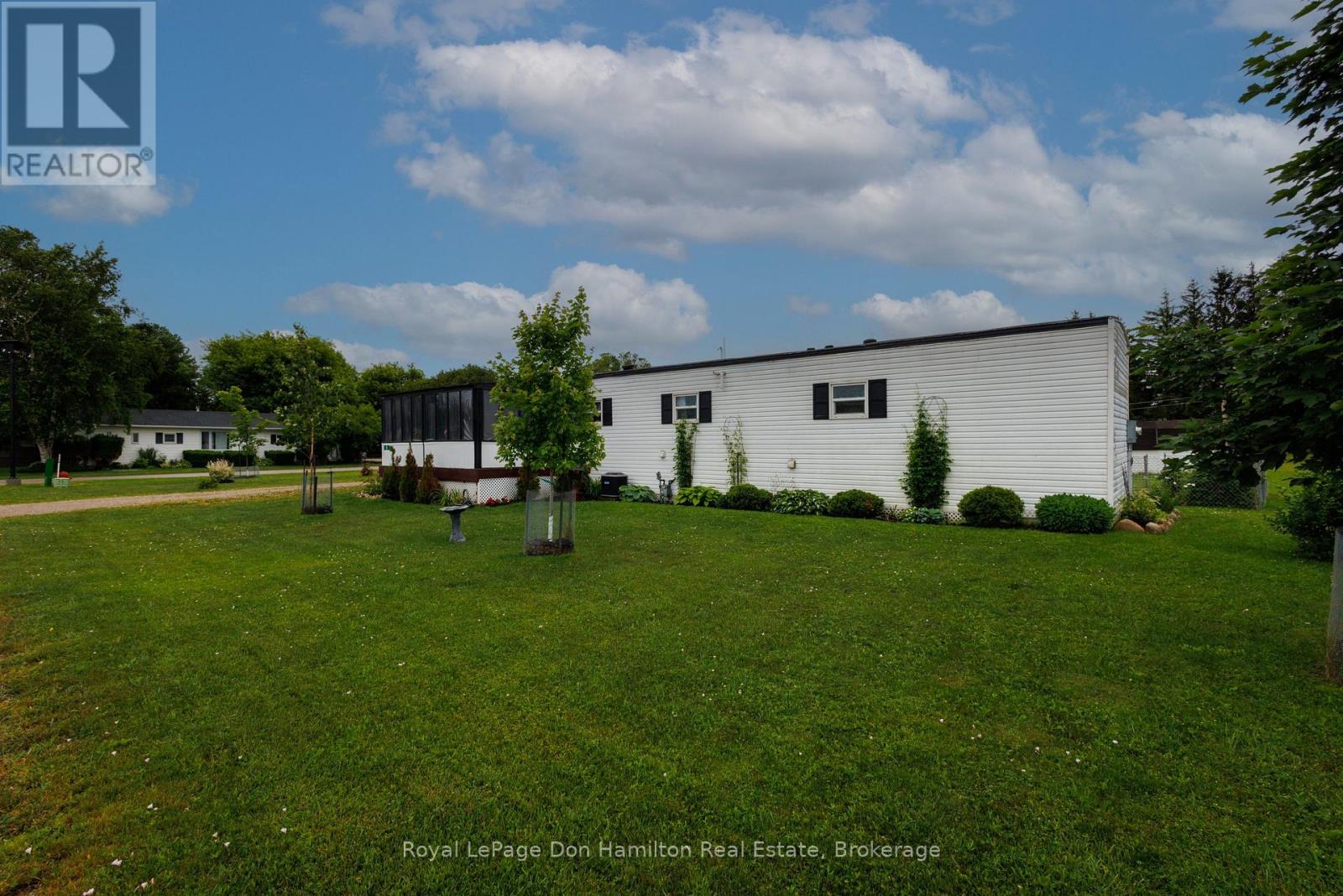 8 - 450 Tremaine Avenue S, North Perth, Ontario  N4W 3G9 - Photo 5 - X12234797