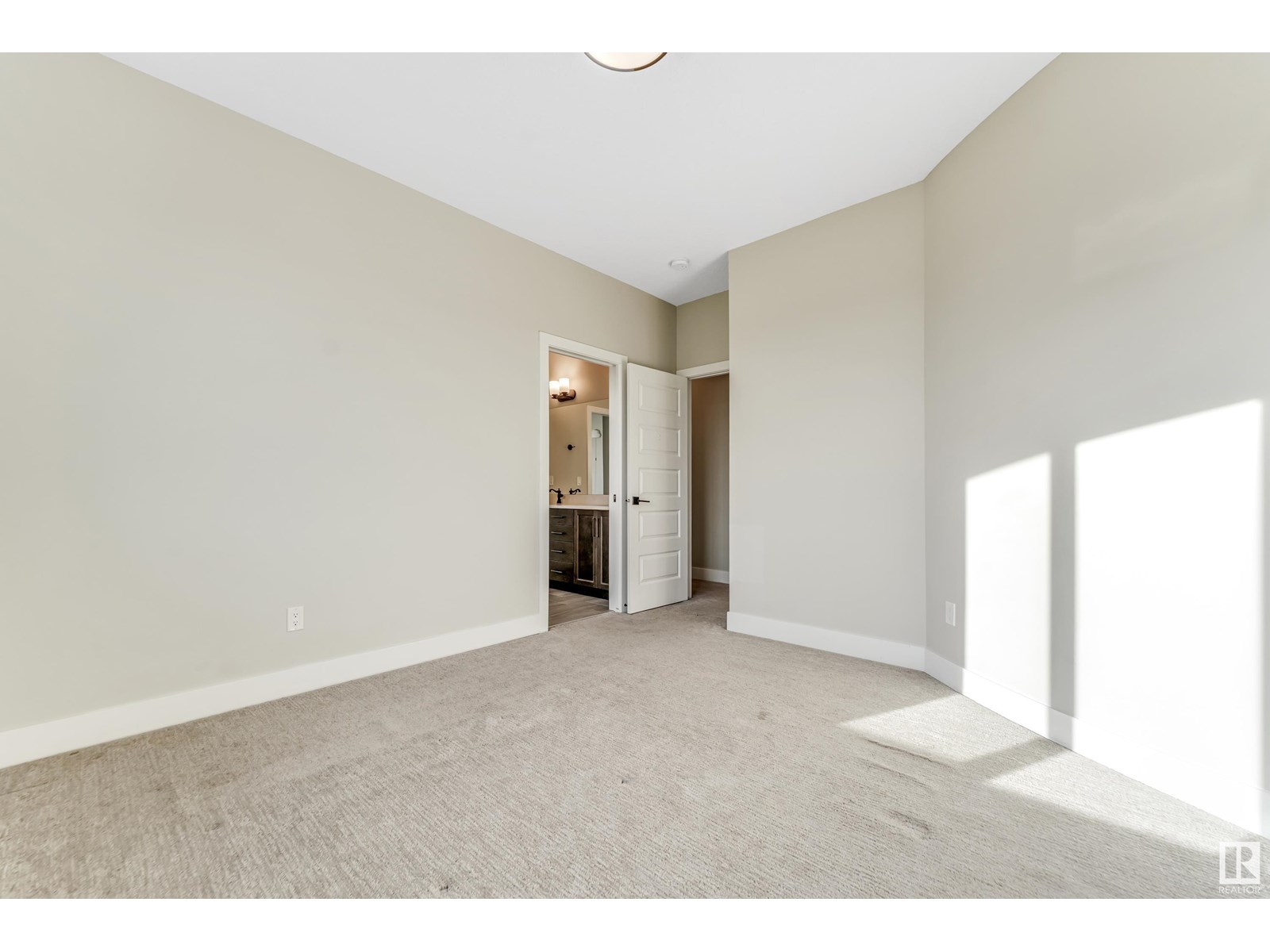 824 34 Av Nw, Edmonton, Alberta  T6T 0B3 - Photo 39 - E4443406