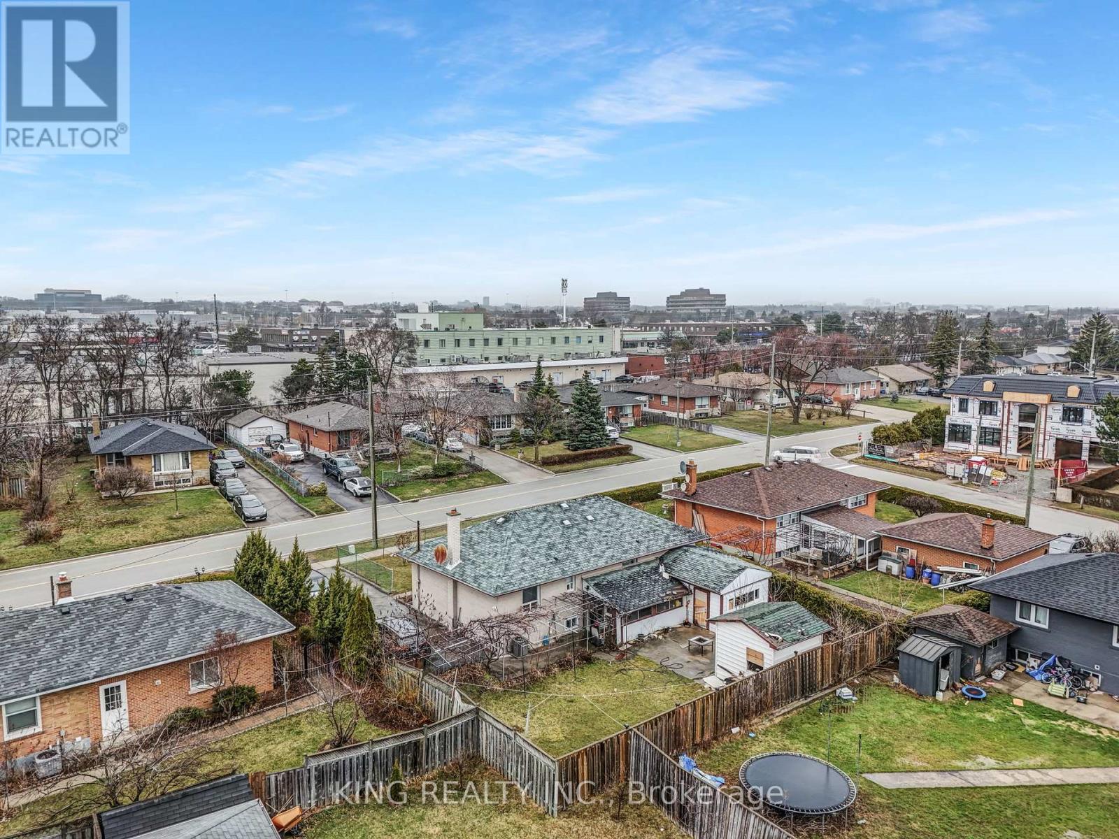 Property at 484 PINEGROVE ROAD image 4