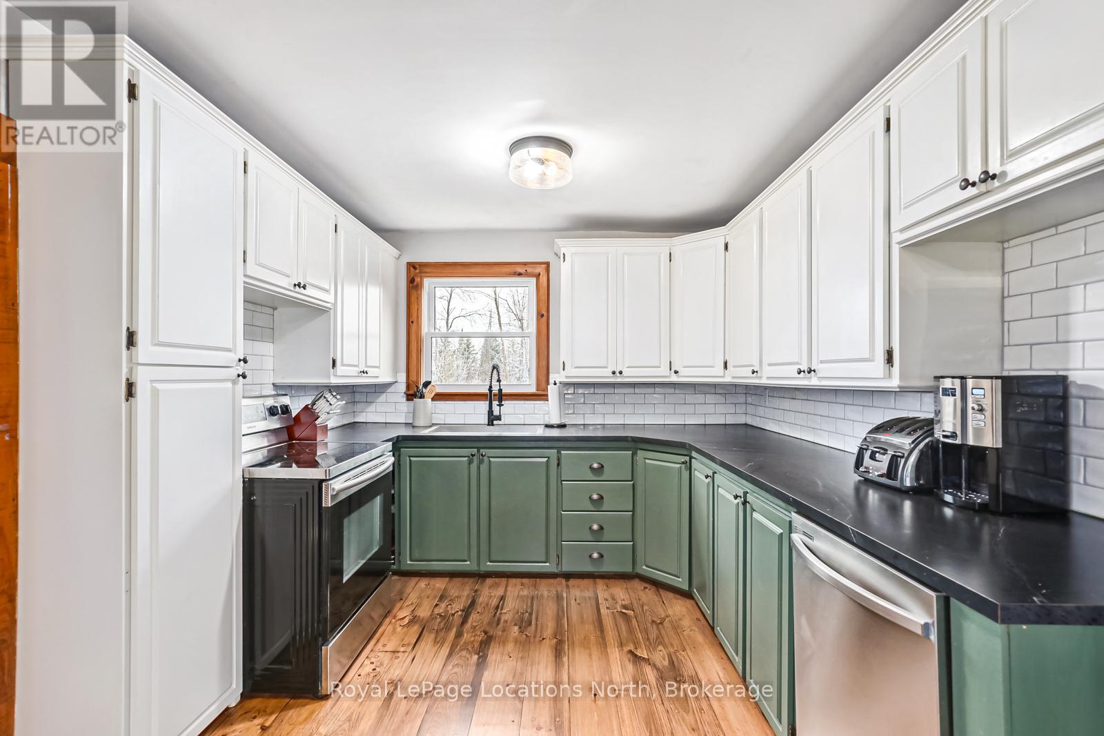 209009 26 Highway, Blue Mountains, Ontario  N0H 1J0 - Photo 7 - X12234887
