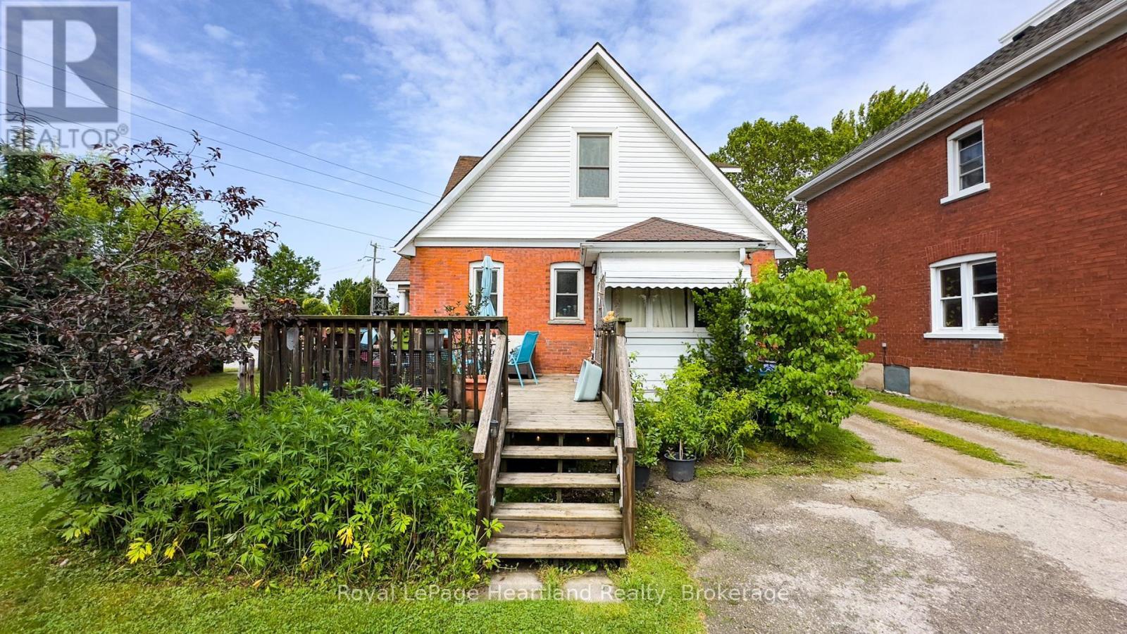 132 Elgin Avenue E, Goderich (Goderich (Town)), Ontario  N7A 1K6 - Photo 43 - X12234966