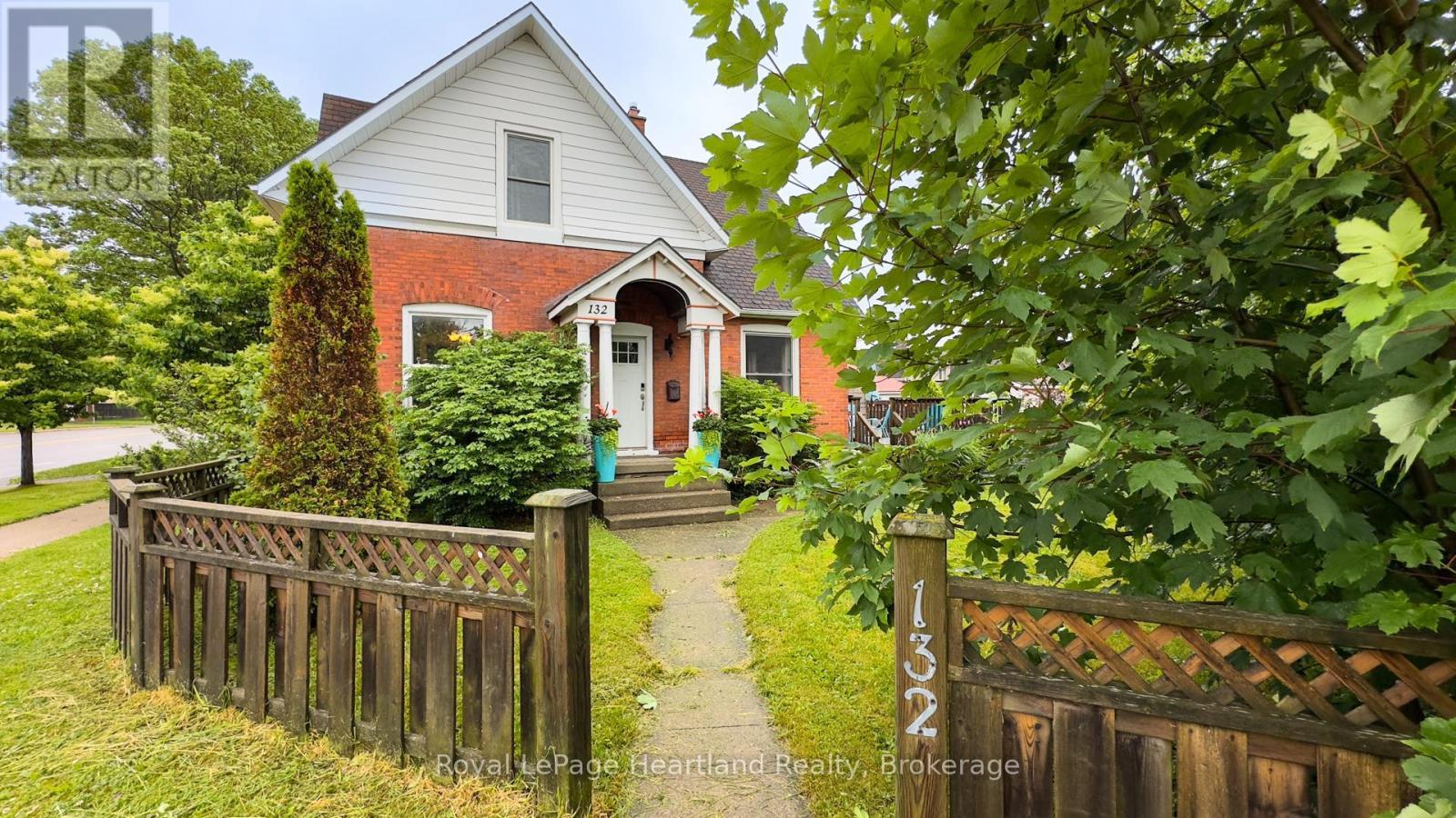 132 Elgin Avenue E, Goderich (Goderich (Town)), Ontario  N7A 1K6 - Photo 48 - X12234966
