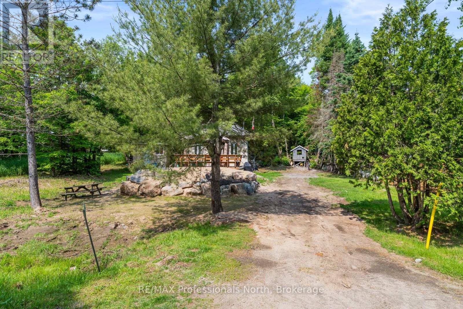 18 John Street, Mcmurrich/monteith, Ontario  P0A 1Y0 - Photo 2 - X12234977