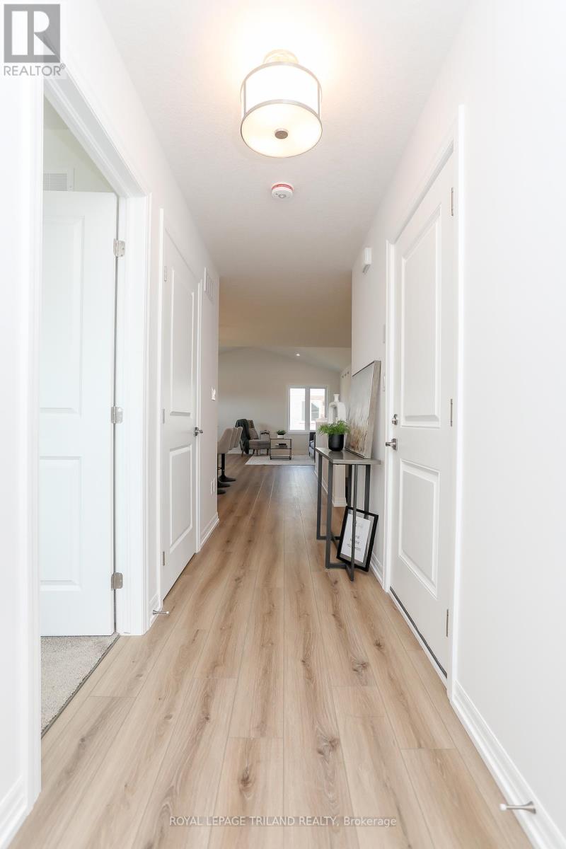 168 Renaissance Drive, St. Thomas, Ontario  N5R 0P1 - Photo 6 - X12107223