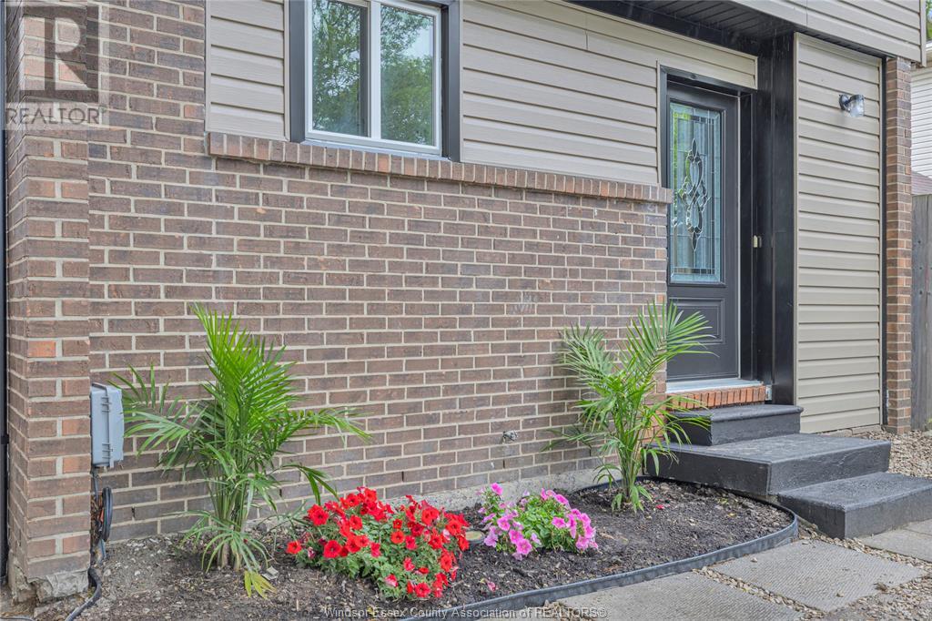 Property at 1205 ENFIELD COURT image 3