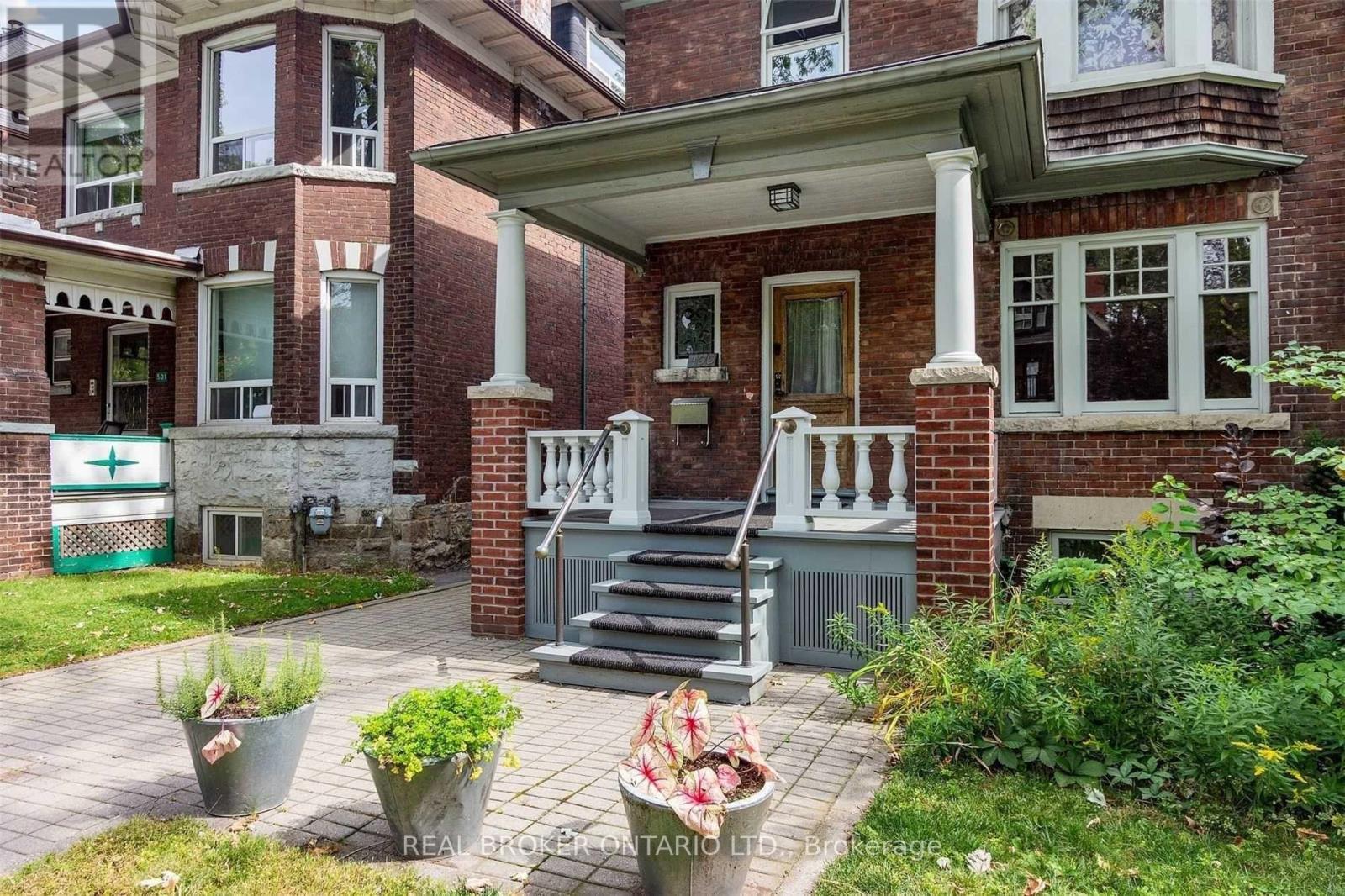 Property at 499 PALMERSTON BOULEVARD image 1