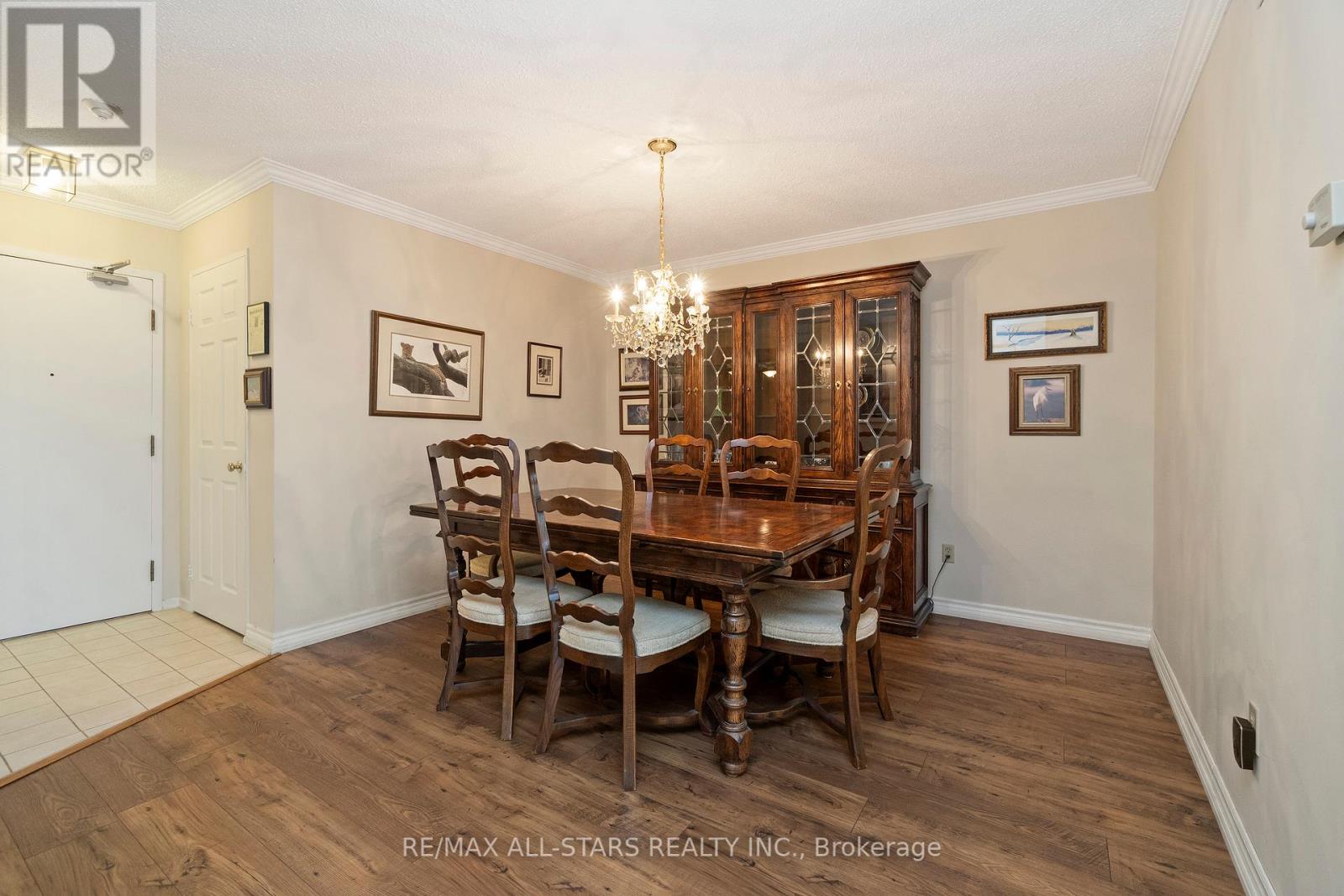 Property at 822 - 25 AUSTIN DRIVE image 2