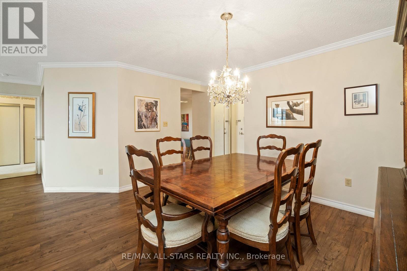 Property at 822 - 25 AUSTIN DRIVE image 4
