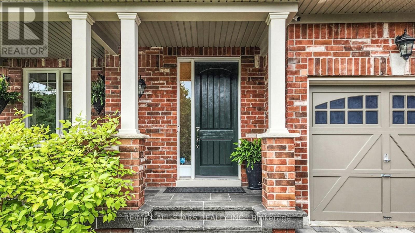 Property at 94 CAMPBELL DRIVE S image 3