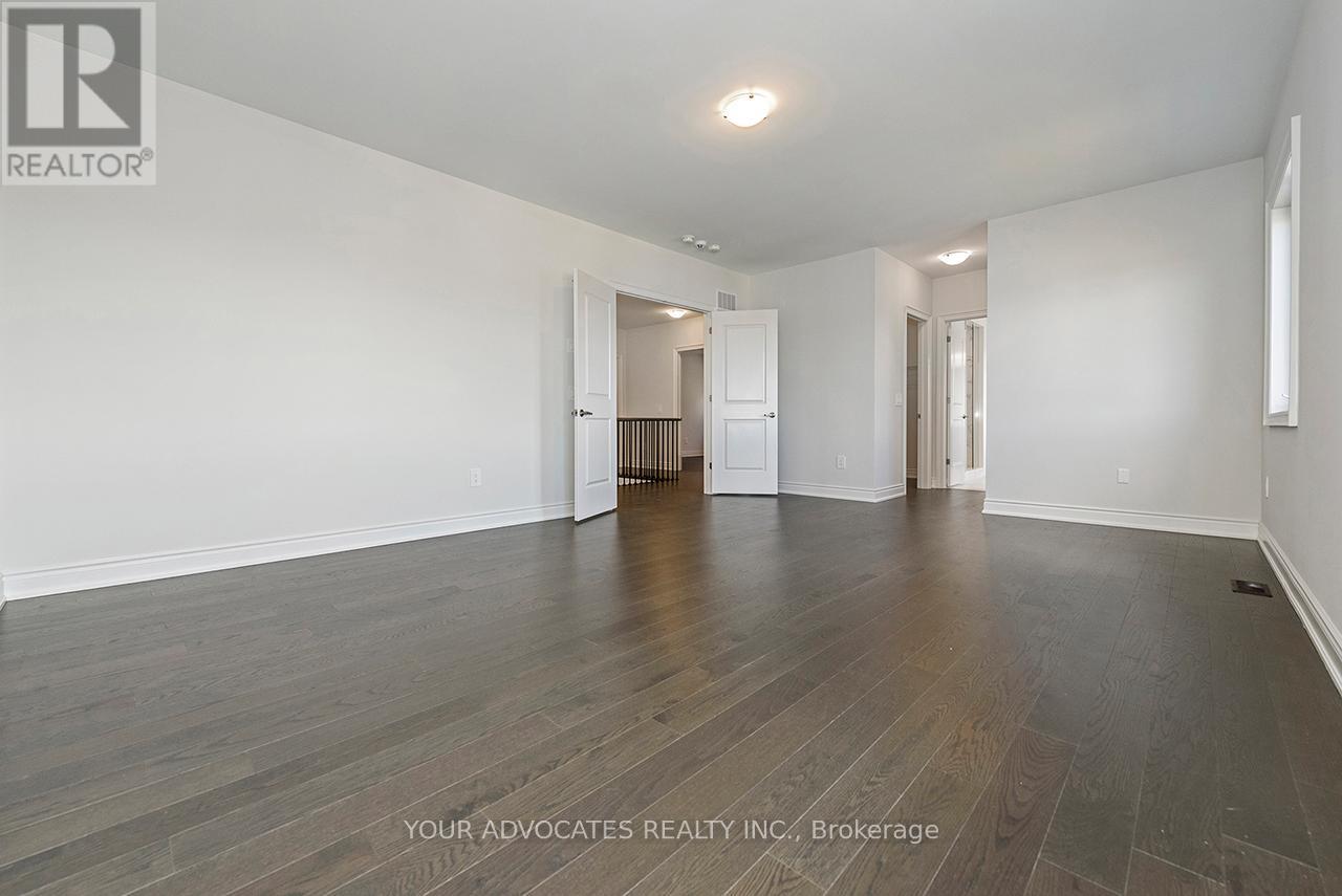130 Rowe Street, Bradford West Gwillimbury, Ontario  L3Z 4M9 - Photo 27 - N12235000