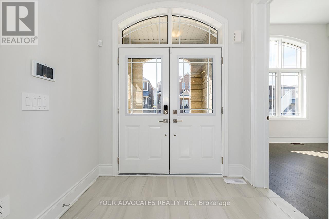 Property at 130 ROWE STREET image 3