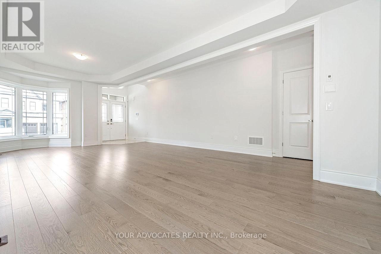 29 Plank Road, Bradford West Gwillimbury, Ontario  L3Z 4N3 - Photo 10 - N12235016