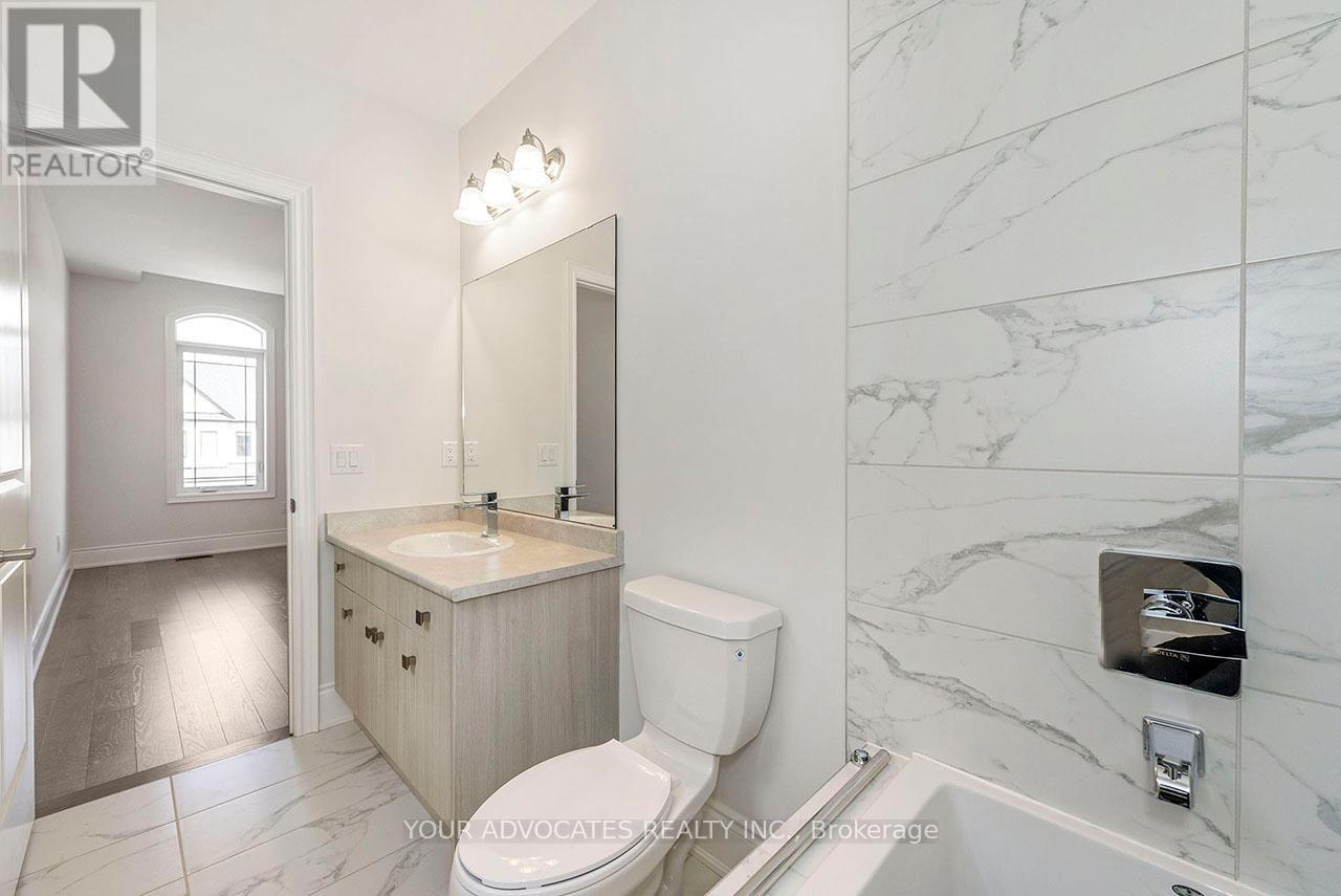 29 Plank Road, Bradford West Gwillimbury, Ontario  L3Z 4N3 - Photo 45 - N12235016