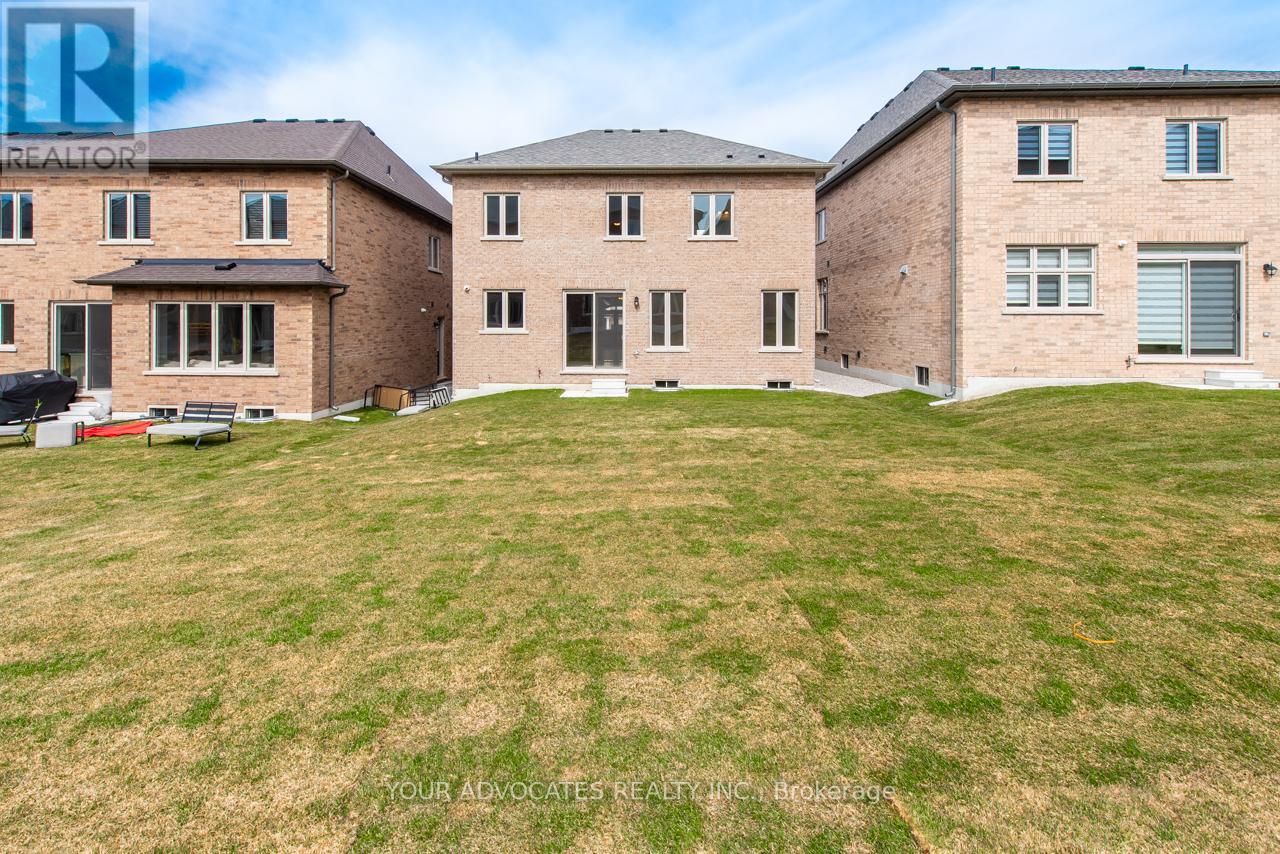 29 Plank Road, Bradford West Gwillimbury, Ontario  L3Z 4N3 - Photo 5 - N12235016
