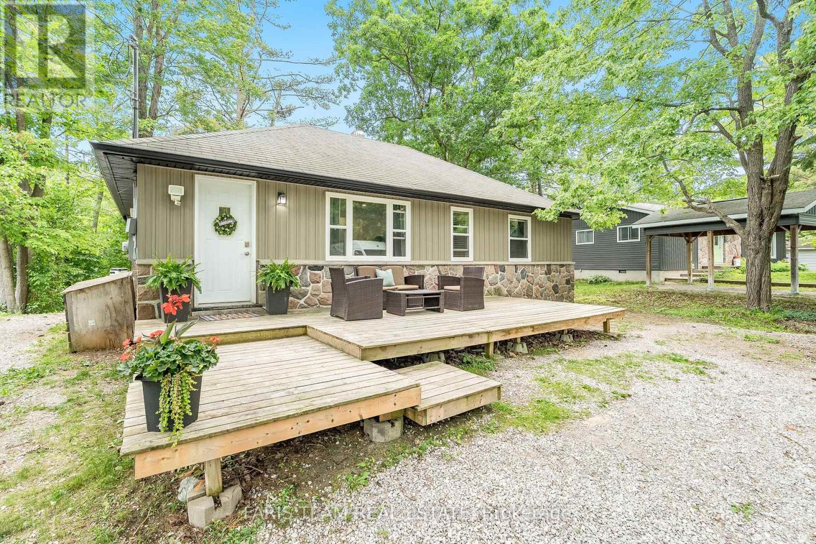 Property at 3274 MUSKOKA STREET image 1