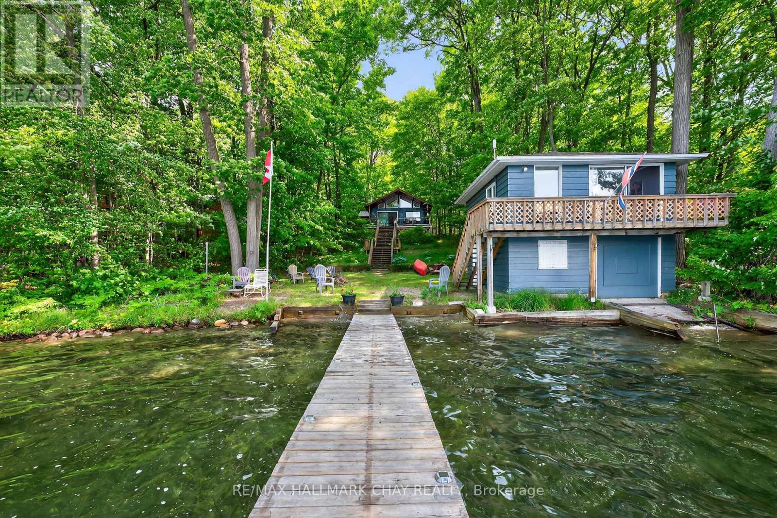 Property at 112 FARLAIN LAKE ROAD E image 2