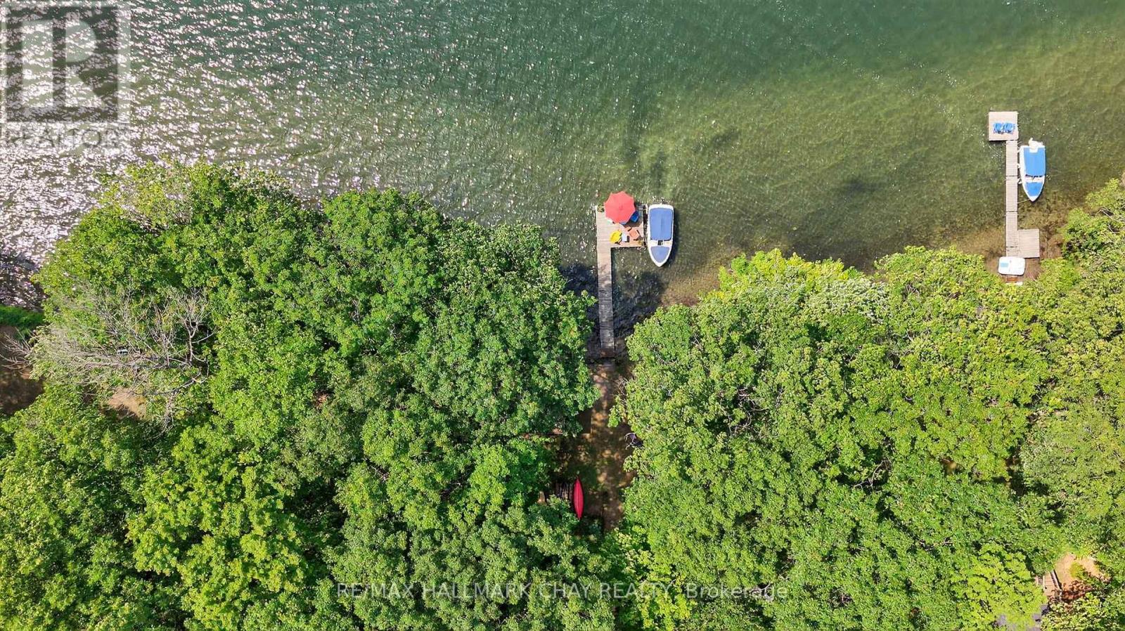 Property at 112 FARLAIN LAKE ROAD E image 3