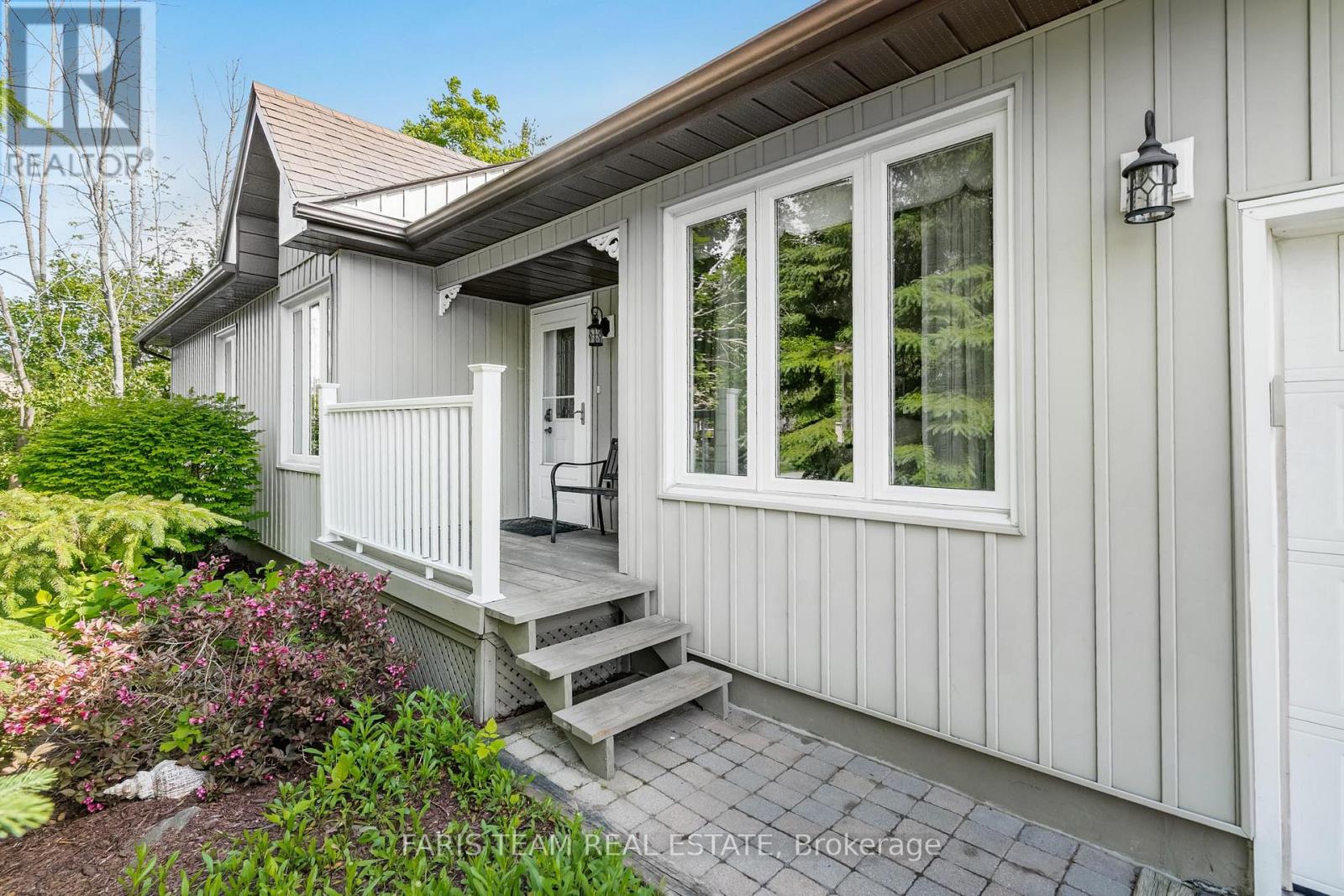 Property at 5509 LINE 8 N image 3