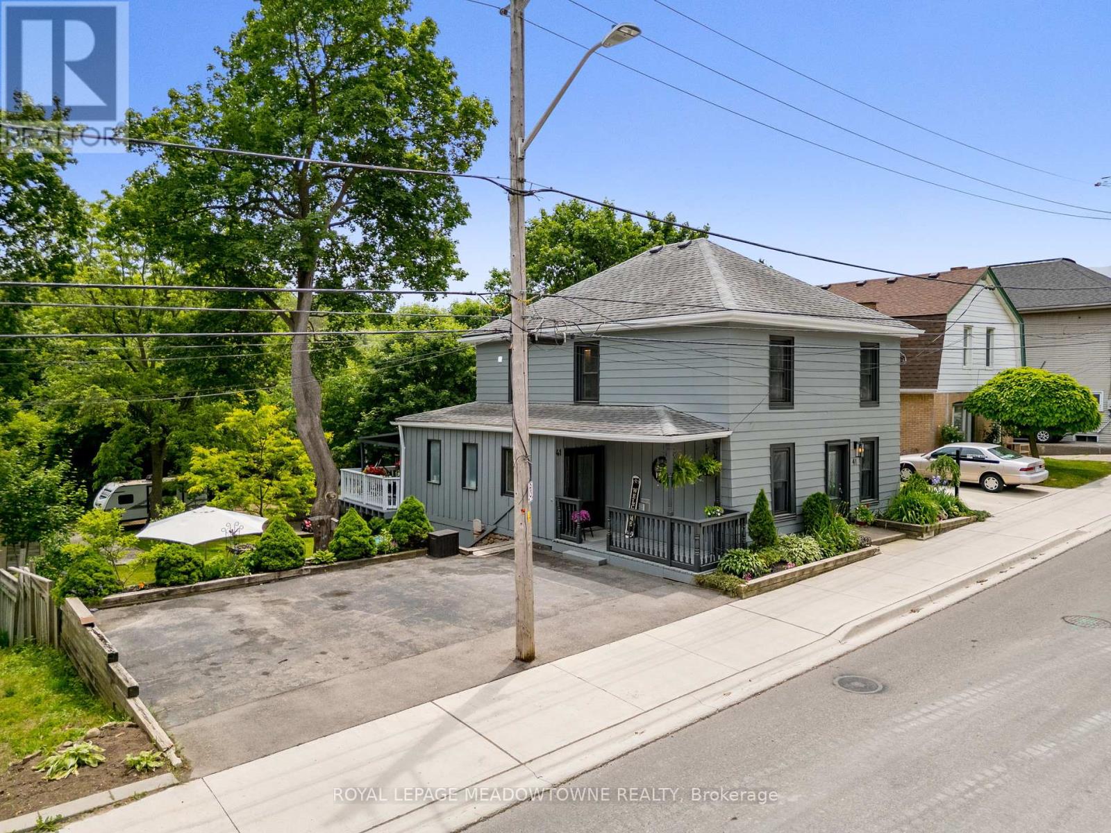 Property at 41 MILL STREET image 2