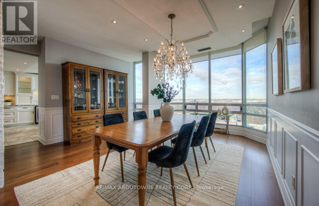 Ph2 - 2180 Marine Drive, Oakville, Ontario  L6L 5V2 - Photo 10 - W12234890