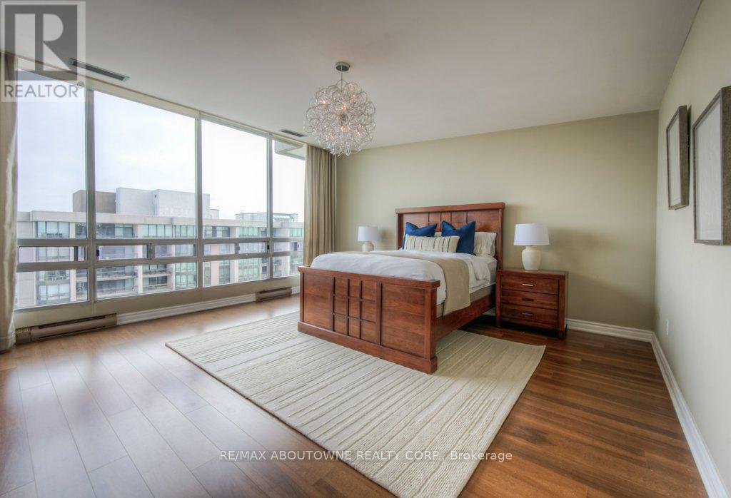 Ph2 - 2180 Marine Drive, Oakville, Ontario  L6L 5V2 - Photo 14 - W12234890