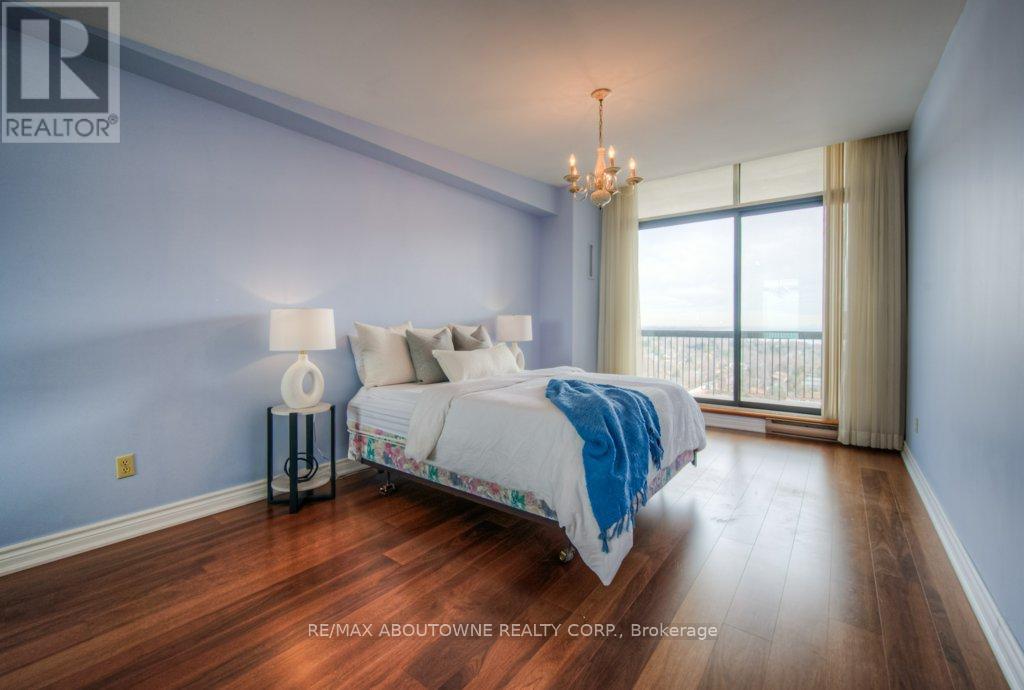 Ph2 - 2180 Marine Drive, Oakville, Ontario  L6L 5V2 - Photo 16 - W12234890