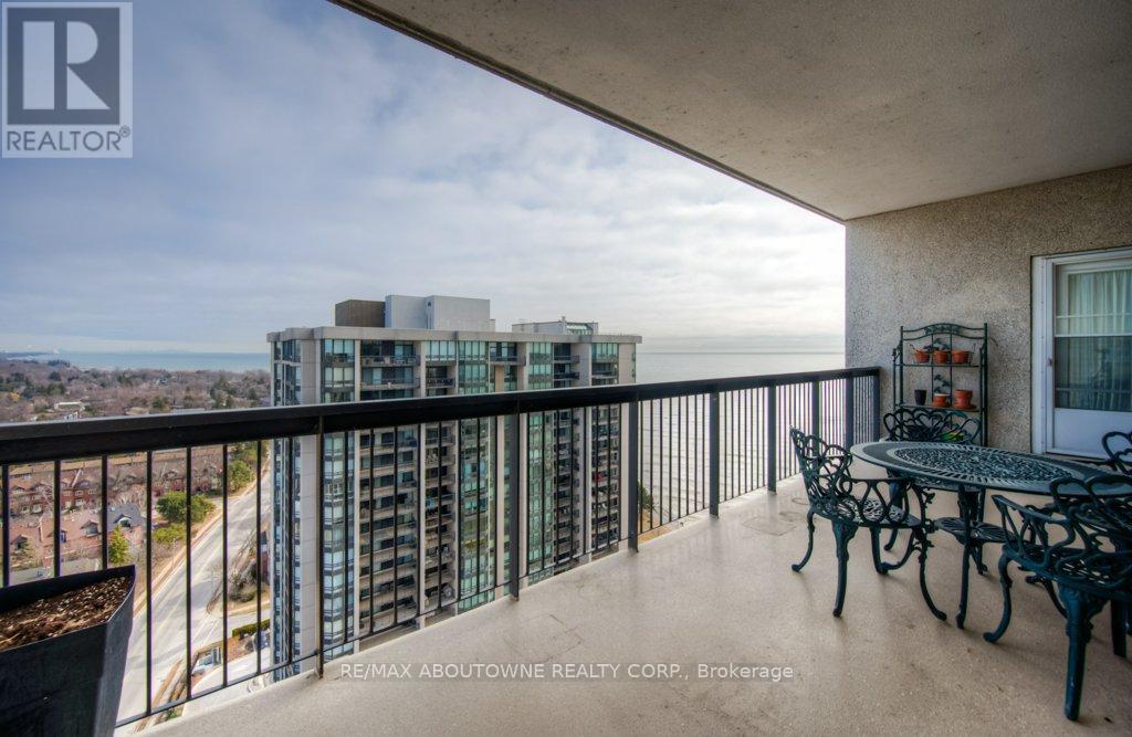 Ph2 - 2180 Marine Drive, Oakville, Ontario  L6L 5V2 - Photo 22 - W12234890