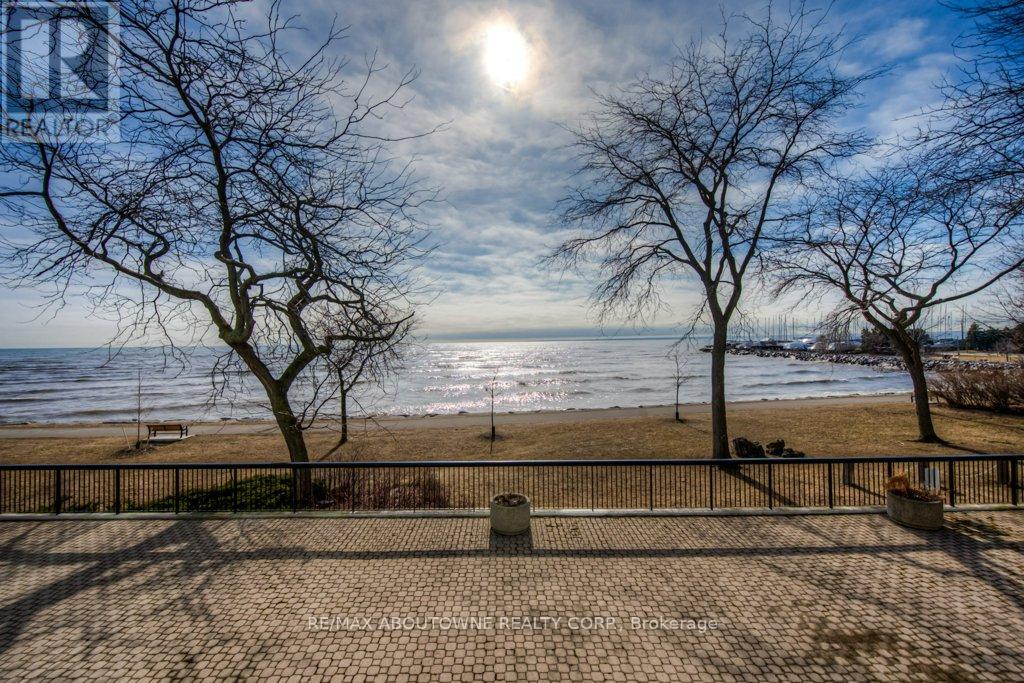 Ph2 - 2180 Marine Drive, Oakville, Ontario  L6L 5V2 - Photo 25 - W12234890