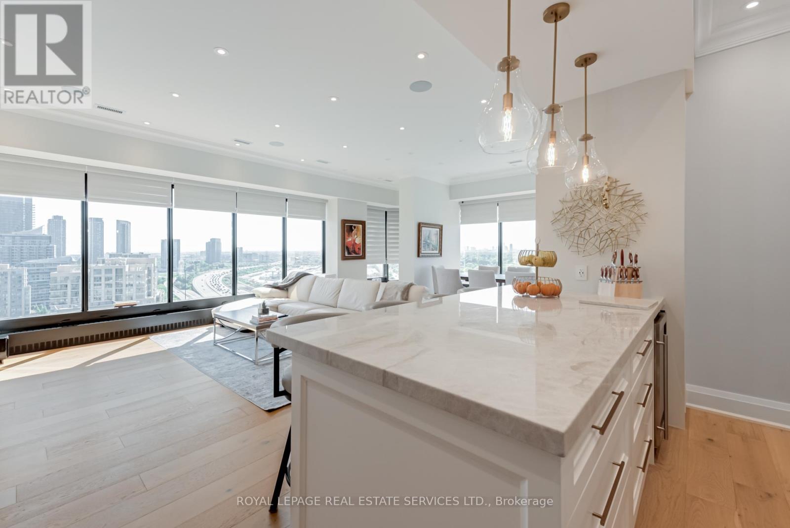2508 - 2045 Lake Shore Boulevard W, Toronto, Ontario  M8V 2Z6 - Photo 19 - W12235023