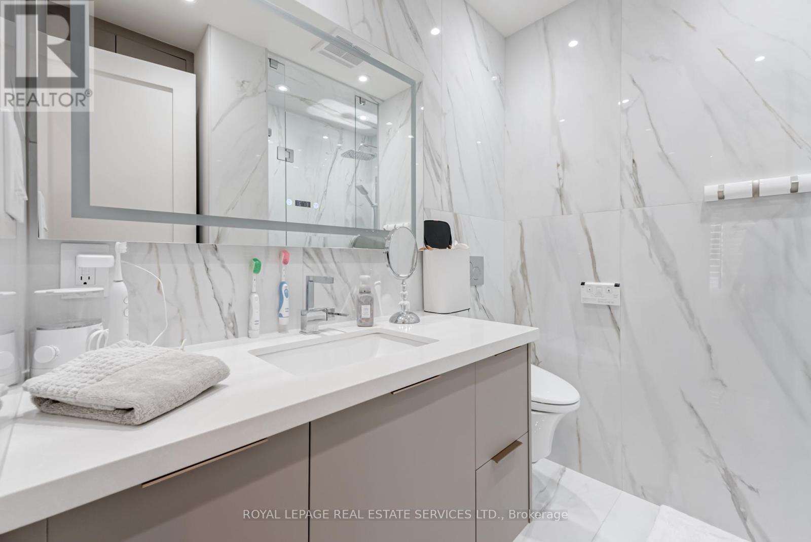 2508 - 2045 Lake Shore Boulevard W, Toronto, Ontario  M8V 2Z6 - Photo 32 - W12235023