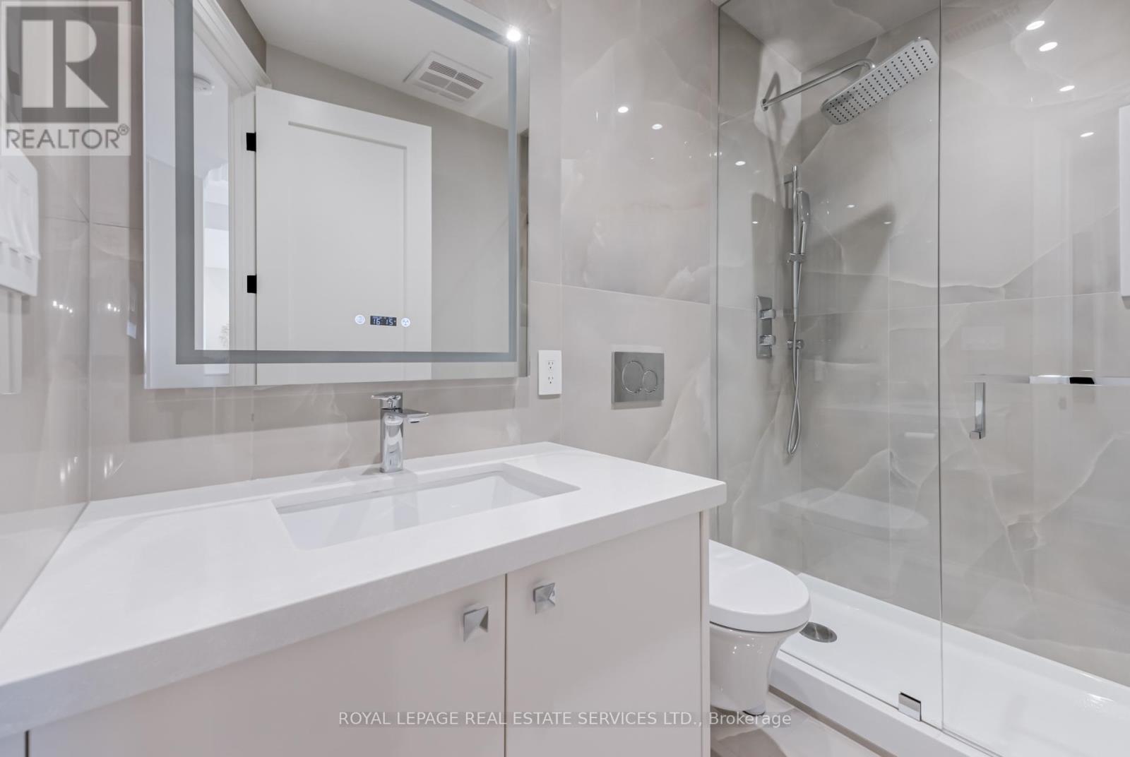 2508 - 2045 Lake Shore Boulevard W, Toronto, Ontario  M8V 2Z6 - Photo 9 - W12235023