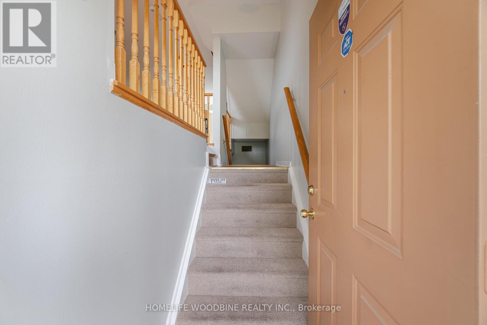 Property at 16 - 4861 HALF MOON GROVE image 4