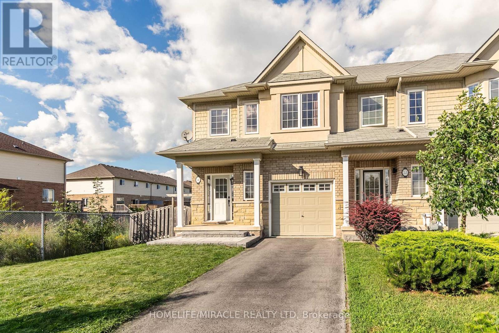 51 PALACEBEACH TRAIL, Hamilton, Ontario
