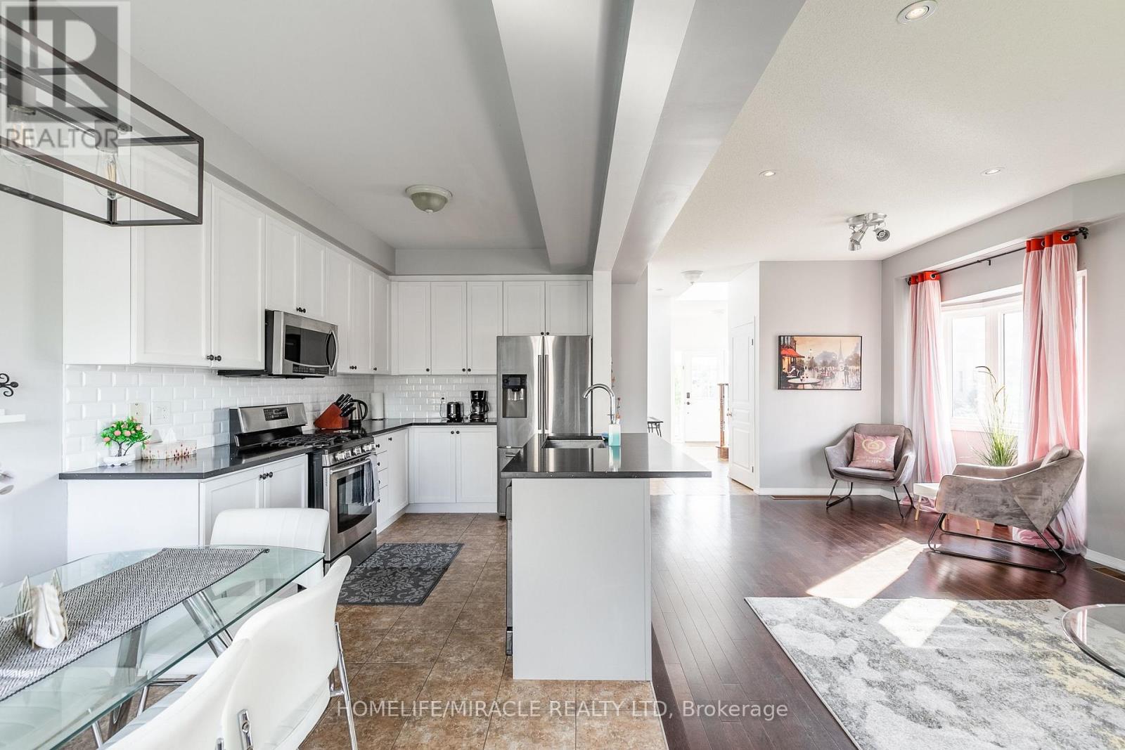 51 Palacebeach Trail, Hamilton, Ontario  L8E 0B9 - Photo 16 - X12234954