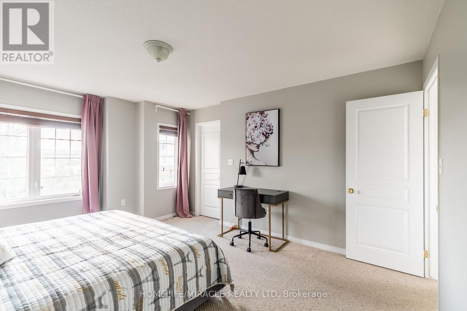 51 Palacebeach Trail, Hamilton, Ontario  L8E 0B9 - Photo 32 - X12234954