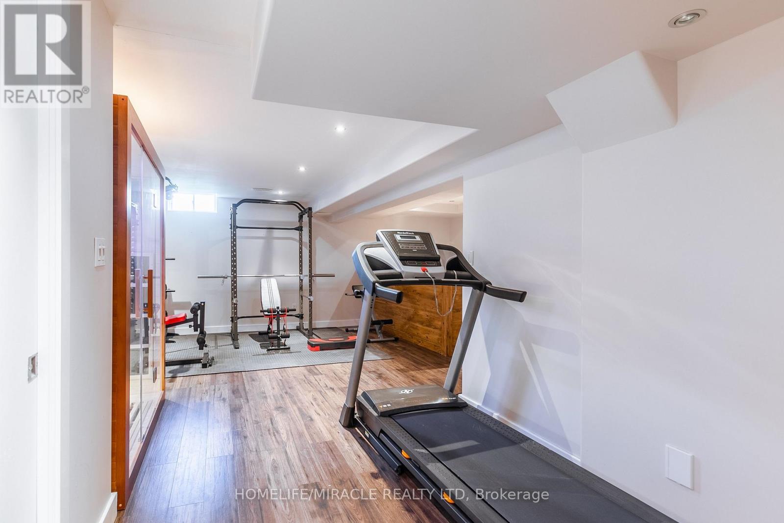 51 Palacebeach Trail, Hamilton, Ontario  L8E 0B9 - Photo 45 - X12234954