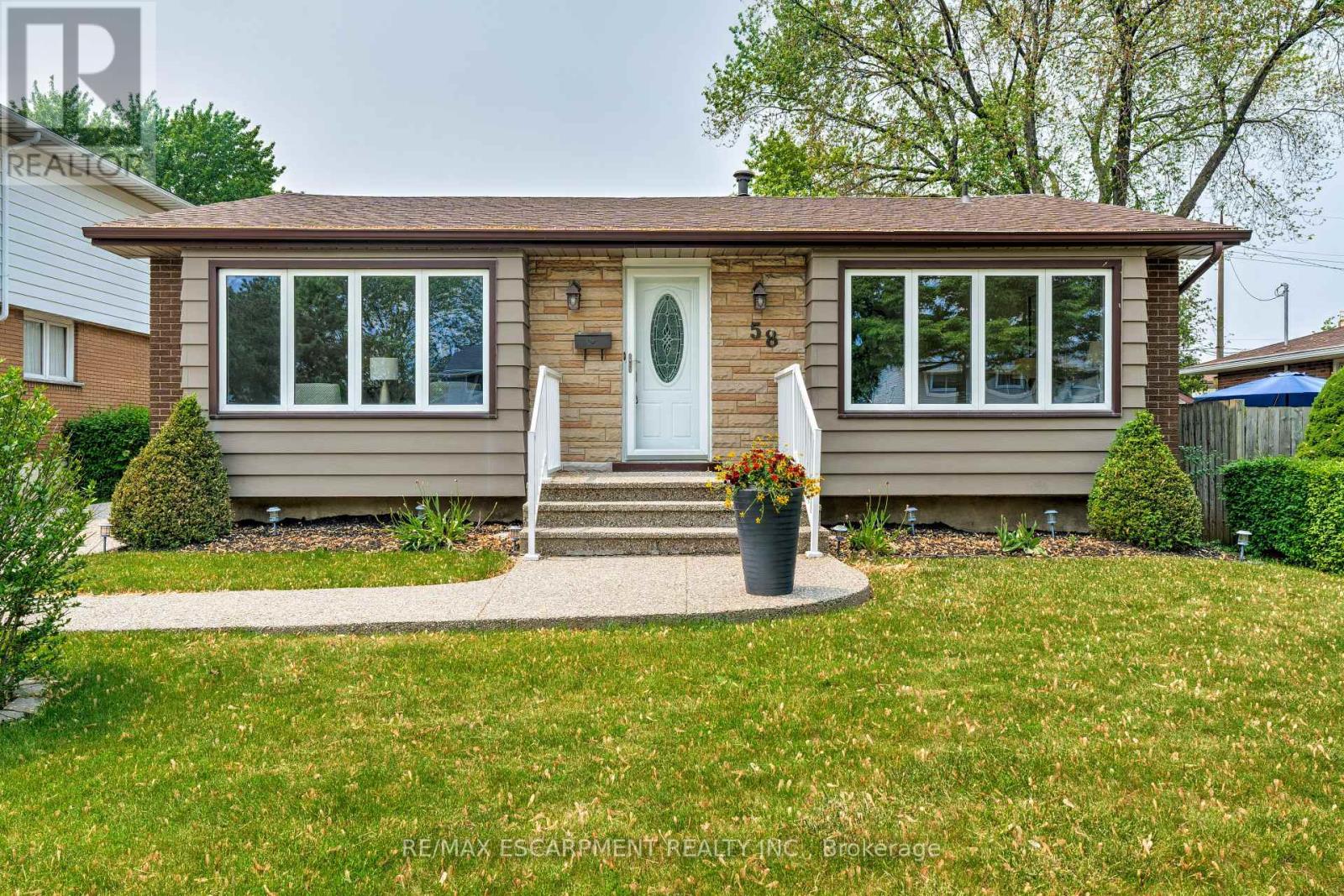 Property at 58 GOLDFINCH ROAD image 4