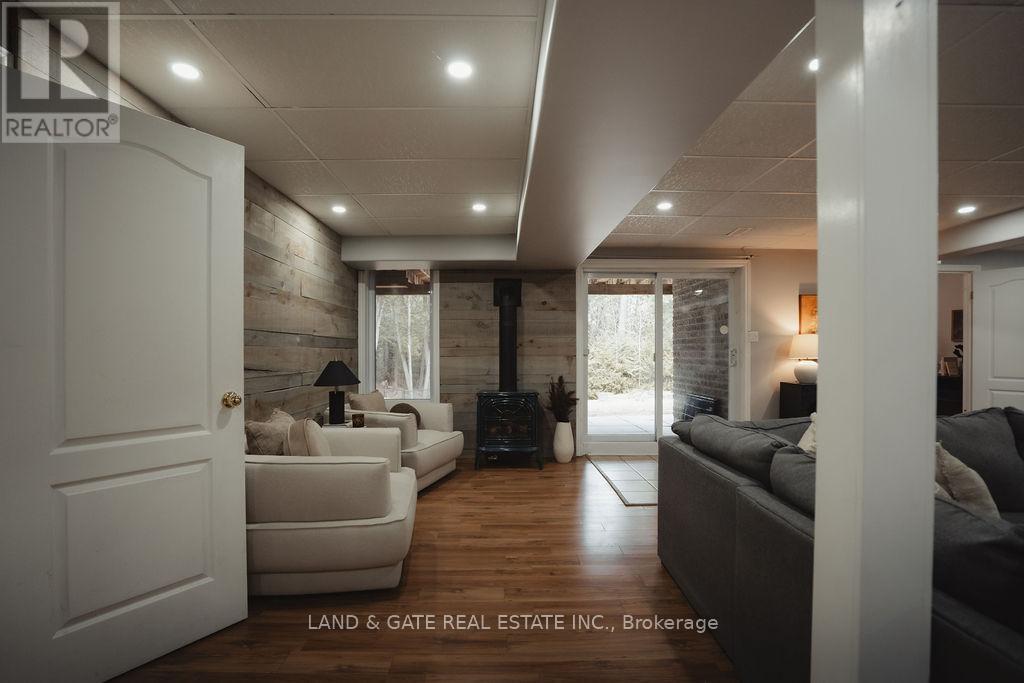 9015 Mosport Road, Clarington, Ontario  L0B 1M0 - Photo 40 - E12235091