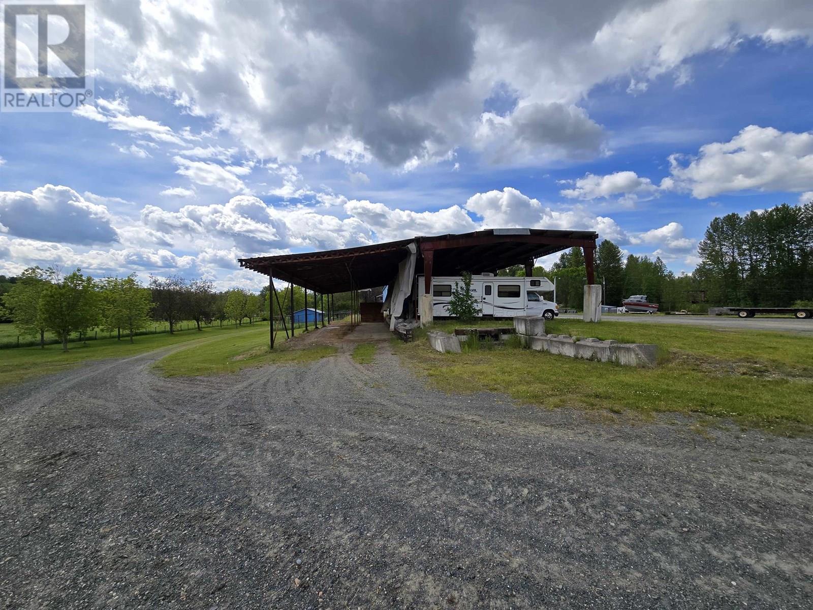 6175 Beaver Forest Road, Prince George, British Columbia  V2K 5E5 - Photo 27 - R3018144