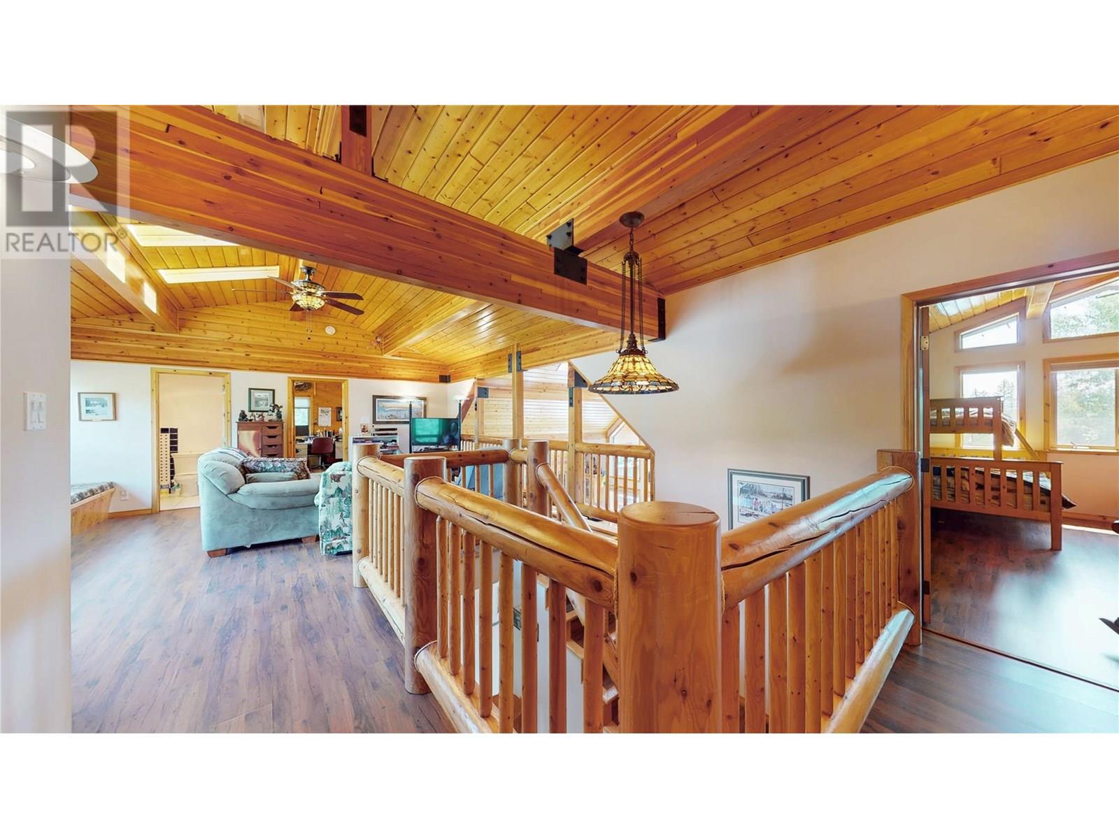 1528 Tie Lake Loop Road, Jaffray, British Columbia  V0B 1T0 - Photo 25 - 10348494