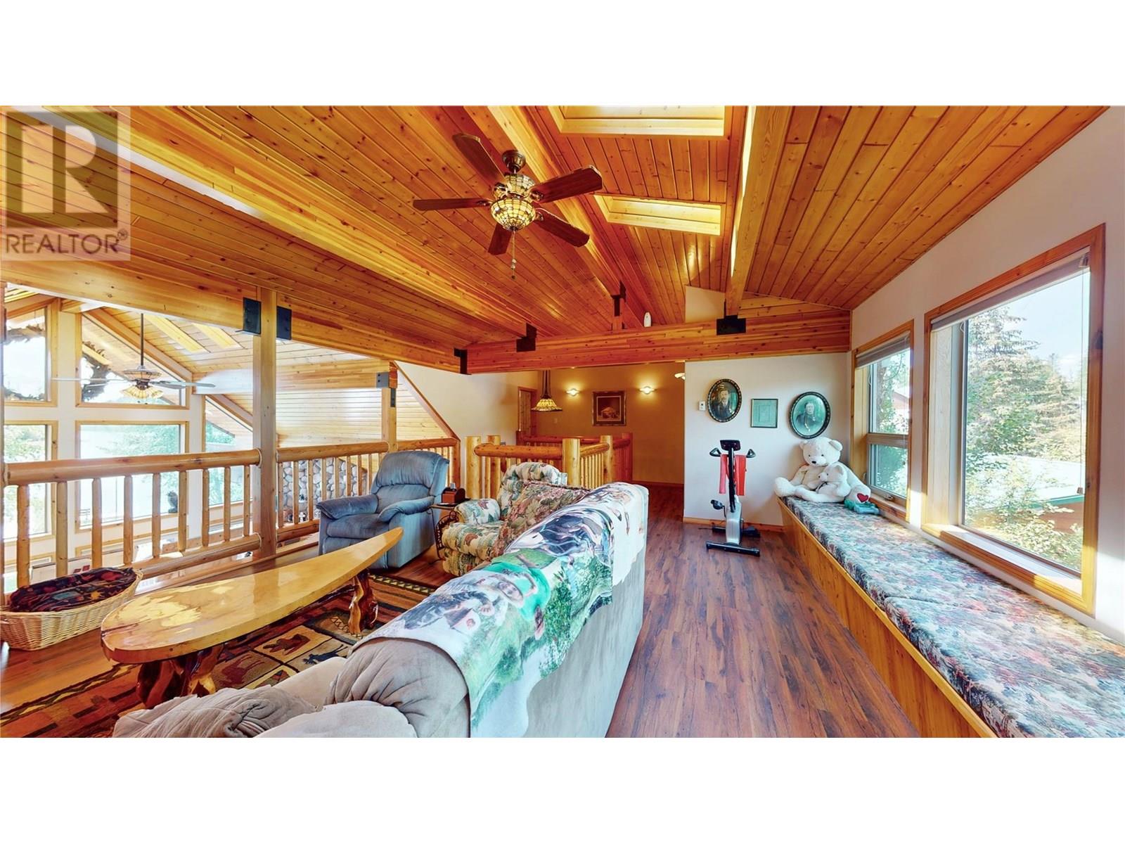 1528 Tie Lake Loop Road, Jaffray, British Columbia  V0B 1T0 - Photo 28 - 10348494