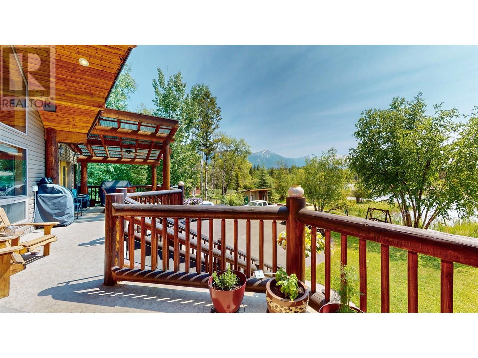 1528 Tie Lake Loop Road, Jaffray, British Columbia  V0B 1T0 - Photo 45 - 10348494