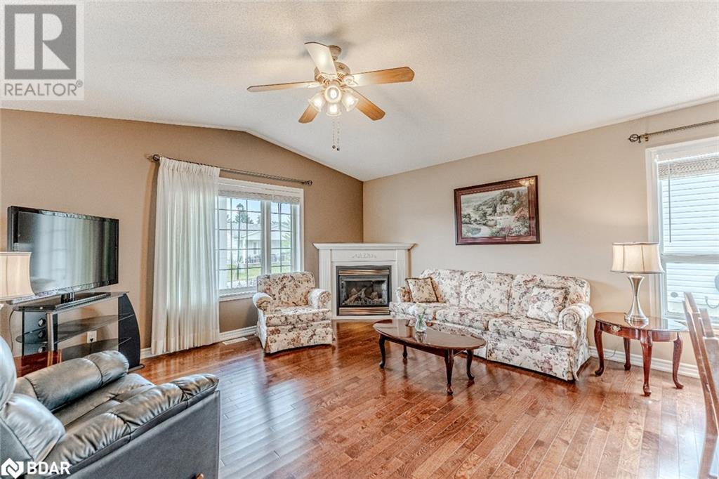 Property at 22 TRELLIS Lane image 2