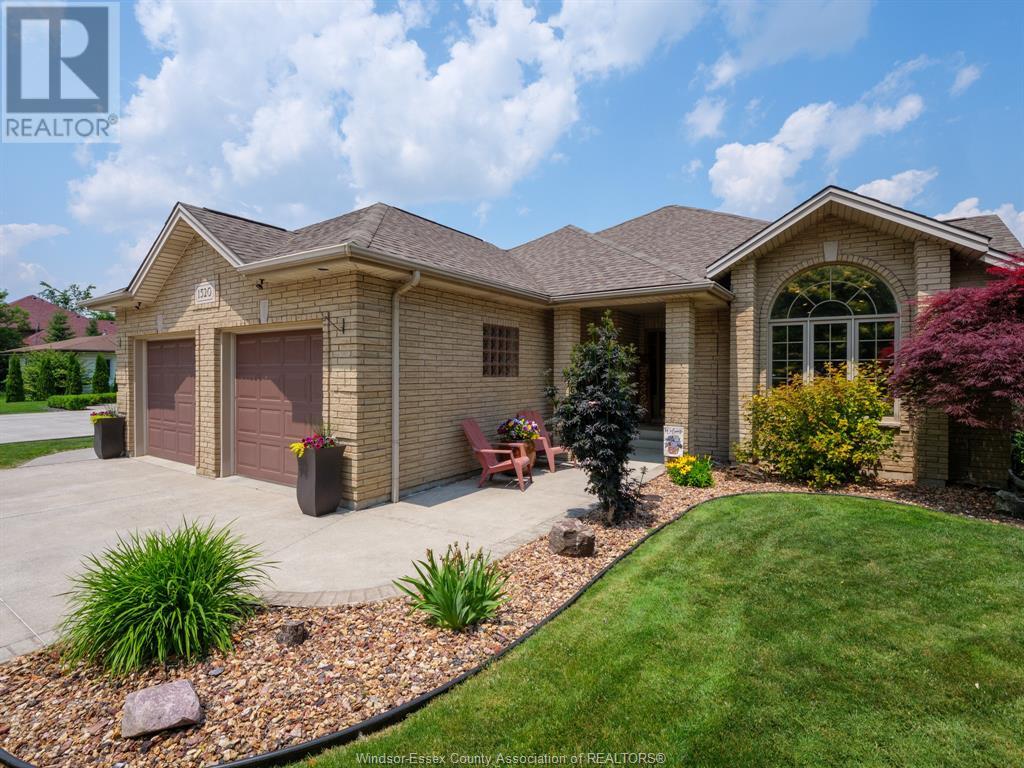 Property at 1520 BOUFFARD image 3